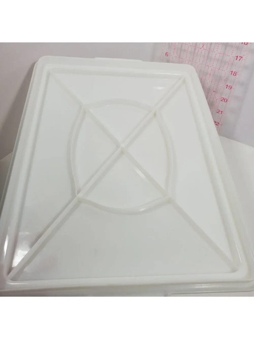Tupperware Rectangular Cake Taker Base Replacement Vintage White #622
